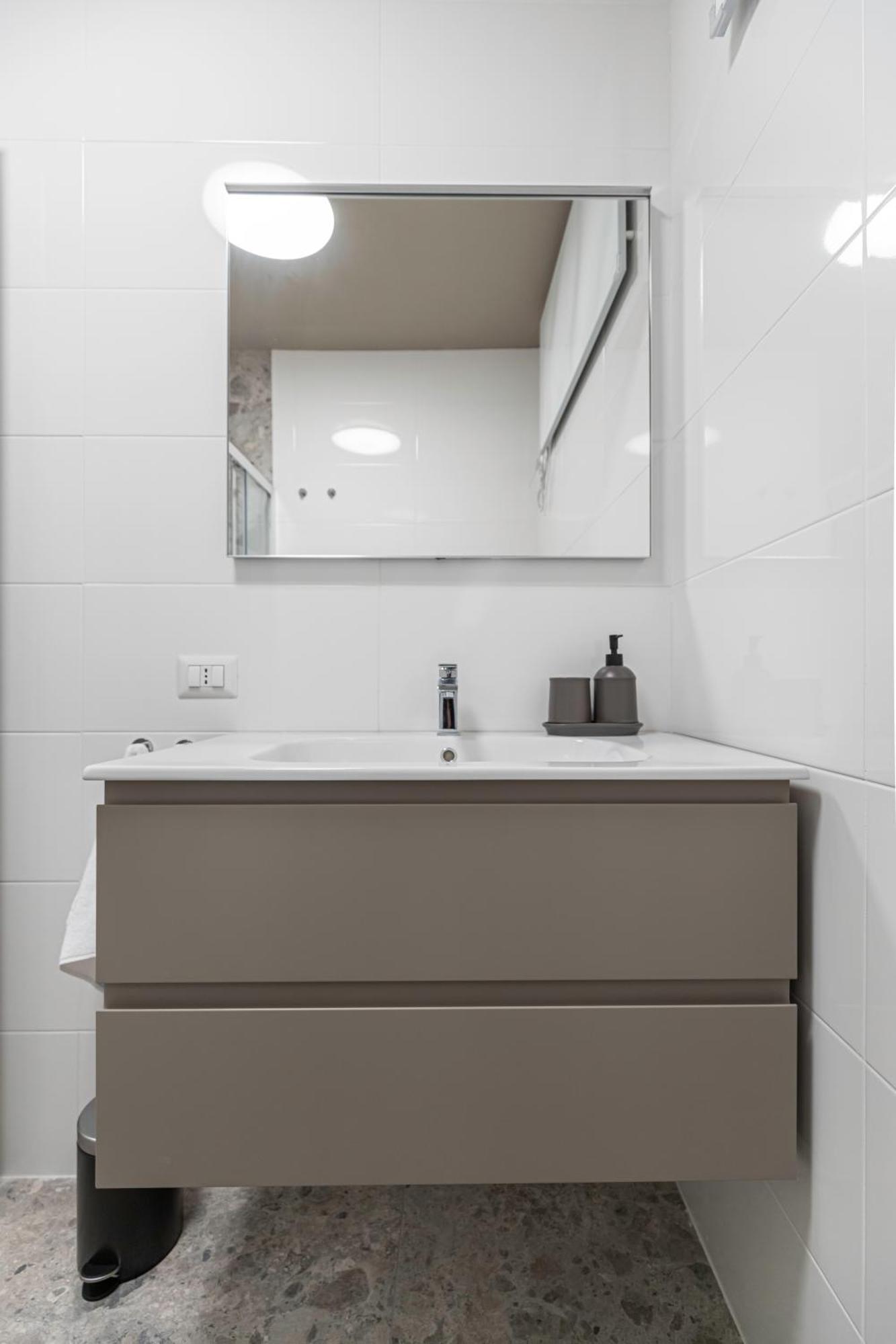 Il Chiostro Di Santa Caterina Apartment Vimercate Ngoại thất bức ảnh